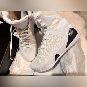 Kobe Halo Signature White high top Sneakers NEW SIZE 13